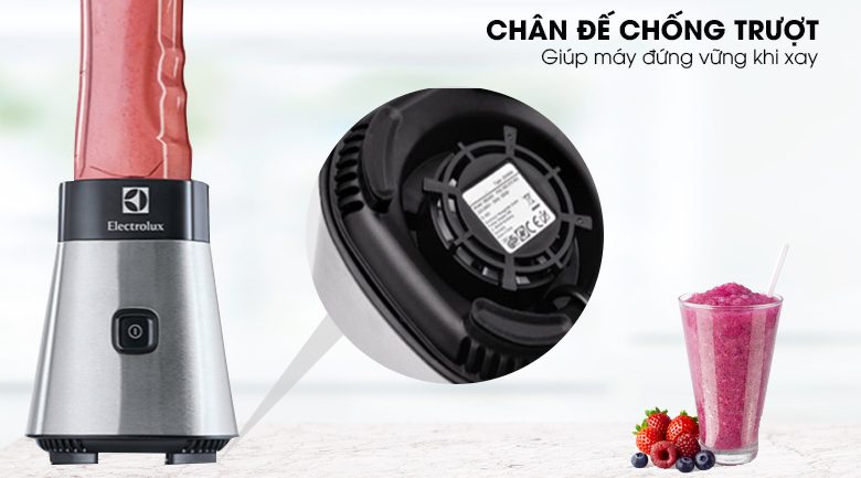 May Xay Sinh To Electrolux Emb3025 600ml Kieu Dang The Thao (3) May Xay Sinh To Electrolux Emb3025 600ml Kieu Dang The Thao (3)