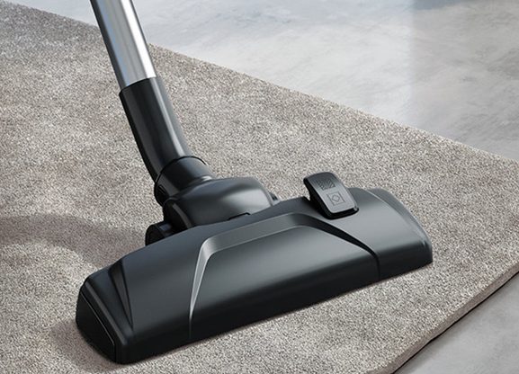 Máy Hút Bụi Có Túi Electrolux Z1220