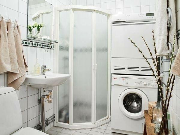 Thiết bị điện và thói quen đi vệ sinh gây nguy hiểm cho sức khỏe người Việt