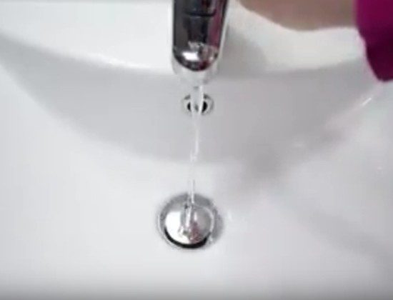 Việc nhà 'dễ thở' hơn với 16 mẹo vặt hữu ích sau