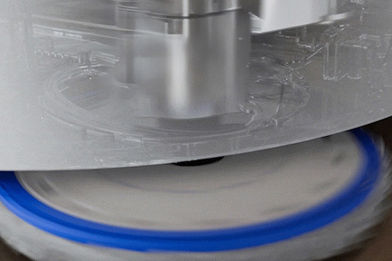 Ecovacs Deebot T50 Omni giúp làm sạch cạnh tường hiệu quả